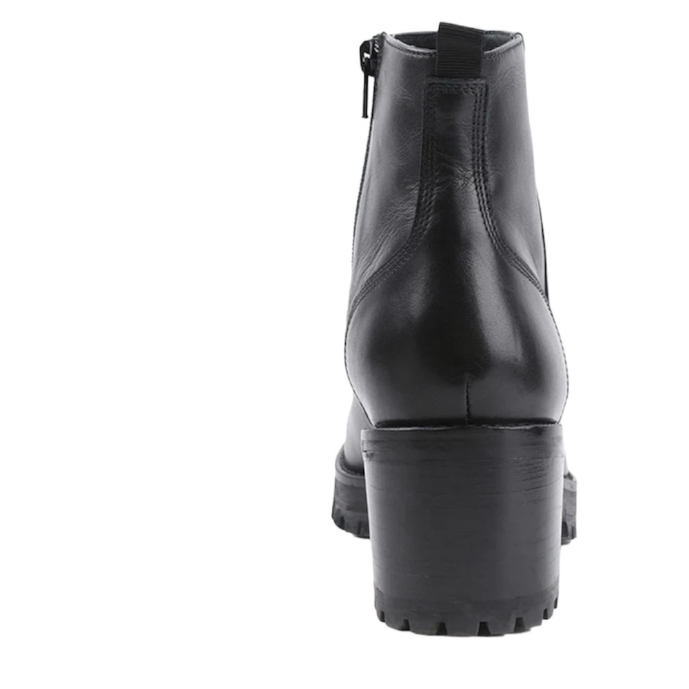 Andre’ Assous black leather ankle boots 
Size 9 - Picture 5 of 10
